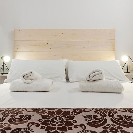 Bajo Interior Sin Ventana En Barri Port Maritim Apartment Tarragona Exterior photo