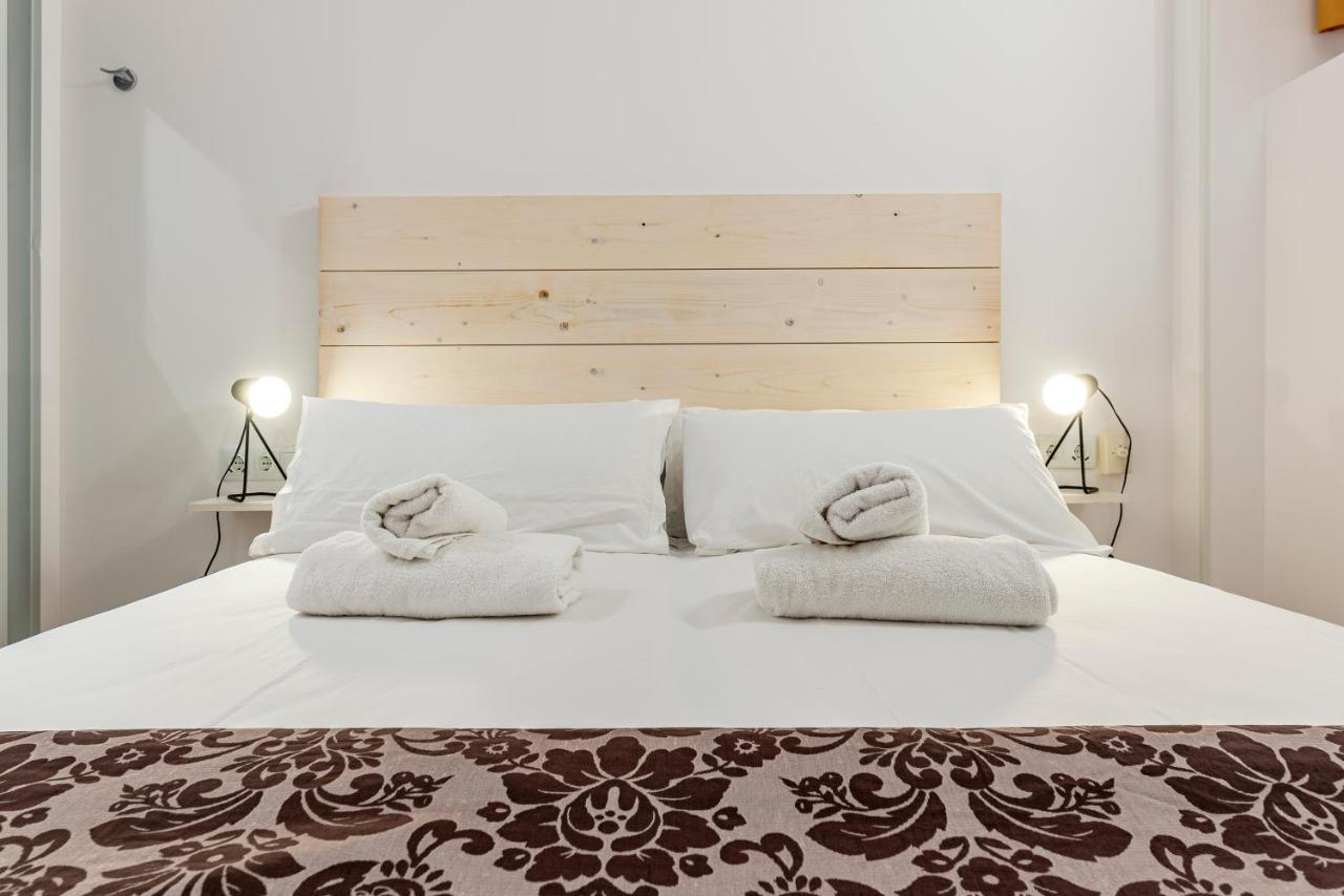 Bajo Interior Sin Ventana En Barri Port Maritim Apartment Tarragona Exterior photo